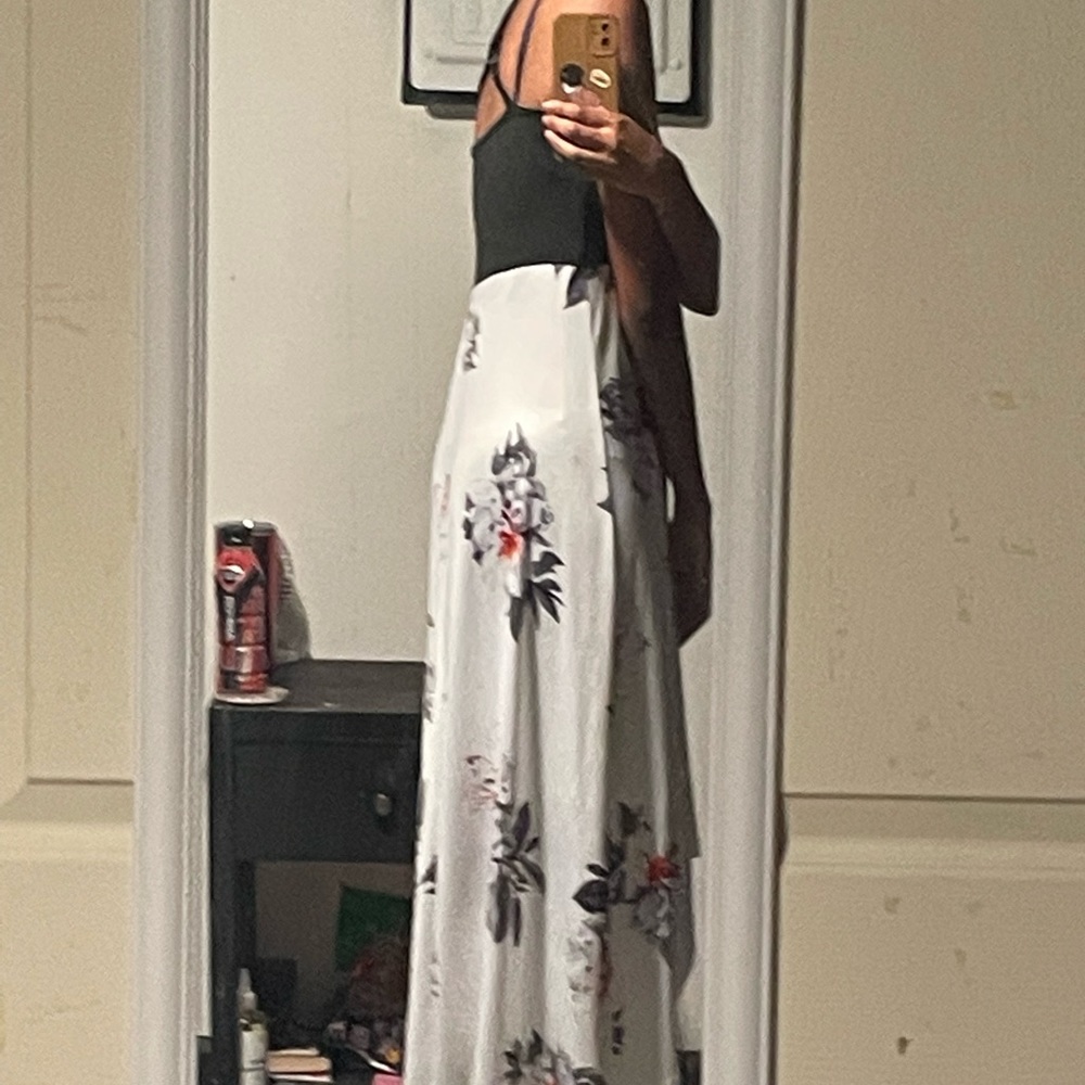 Never worn - Picture 3 of 3